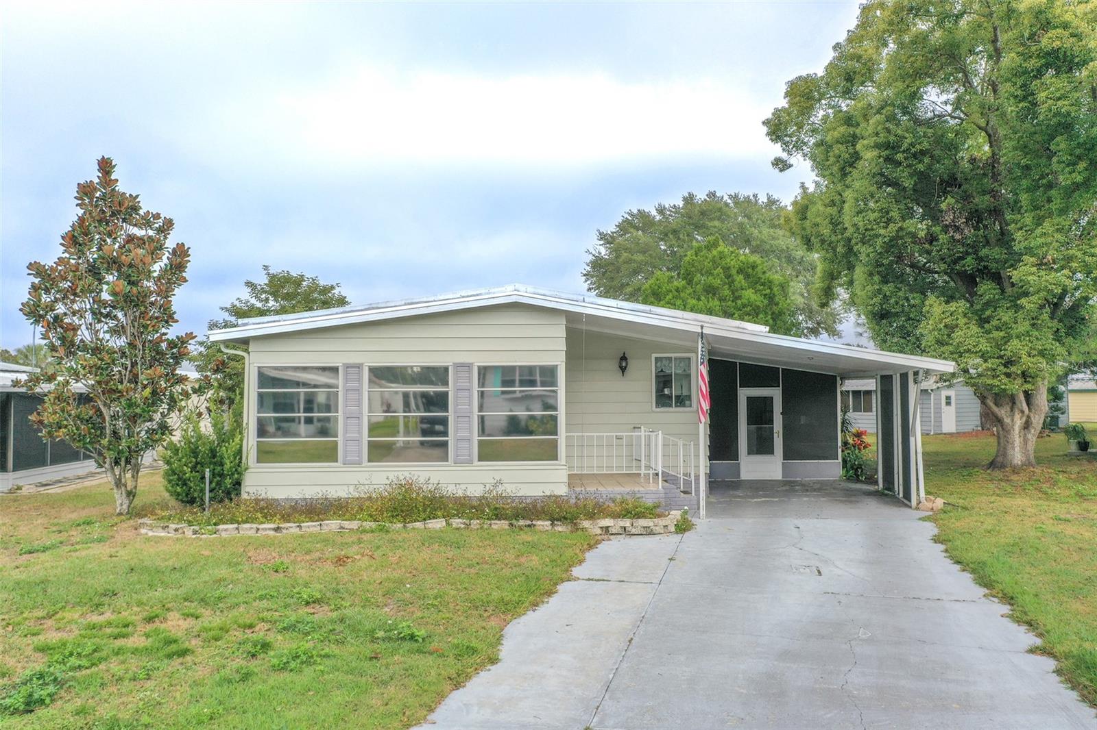 FOXWOOD LAKE ESTATES PH 01 - Residential