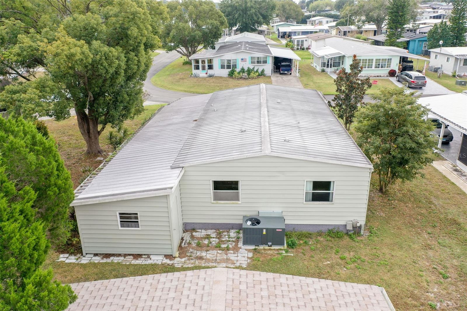 FOXWOOD LAKE ESTATES PH 01 - Residential