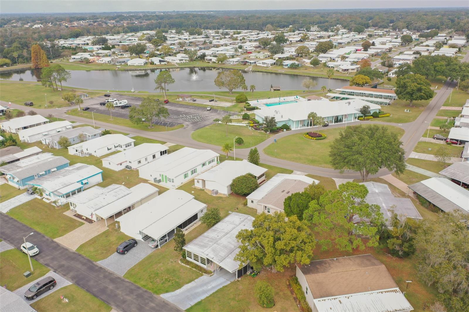 FOXWOOD LAKE ESTATES PH 01 - Residential