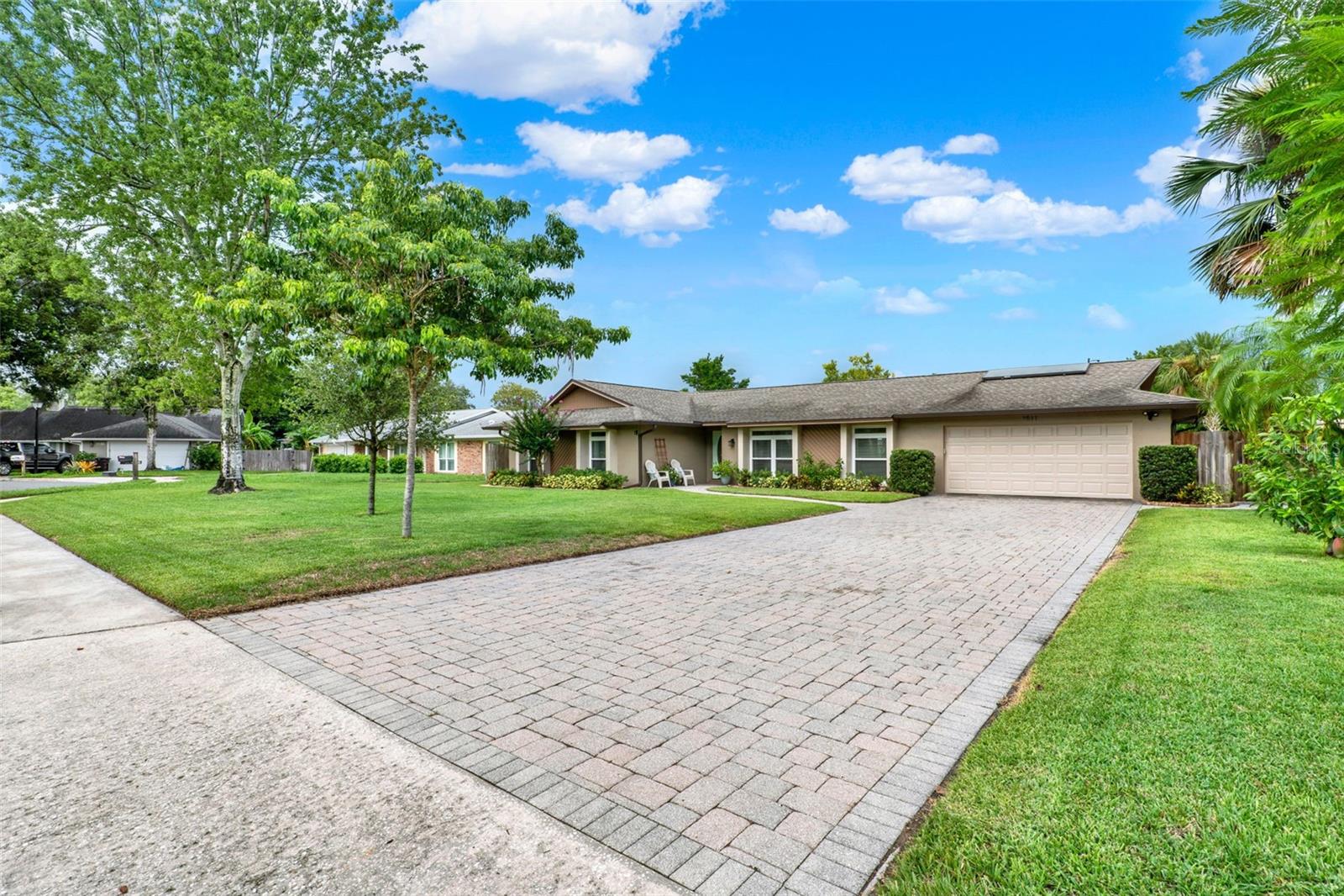 1511 SUZANNE WAY