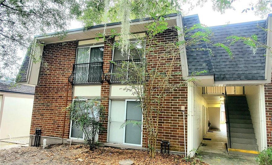 LOCATION LOCATION LOCATION!!
Conveniently located within a short distance to UF, Shands and VA Hospitals, this affordable condo is ideal for undergraduates, graduates, and professionals alike.  This investment opportunity is a corner unit located on the 2nd of two floors and includes 2 spacious bedrooms, 1 full bathroom, and a combined living and dining areas -- all with lots of warm, natural light.  This beautiful condo overlooks the community pool and is also conveniently located just steps away from the community laundry facility.  New refrigerator, and recently installed gas water heater and vinyl plank floor.
This unit is a must see -- schedule a hassle-free tour as soon as possible today!