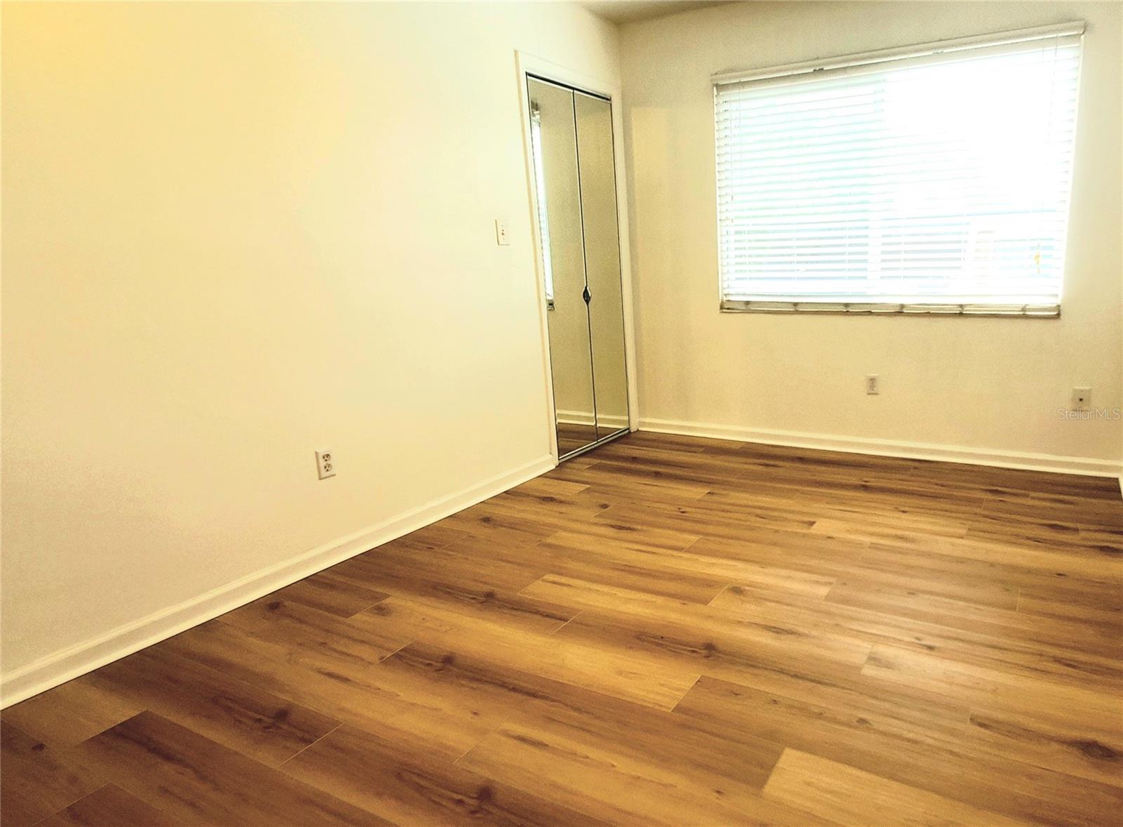 SUMMIT HOUSE - Residential