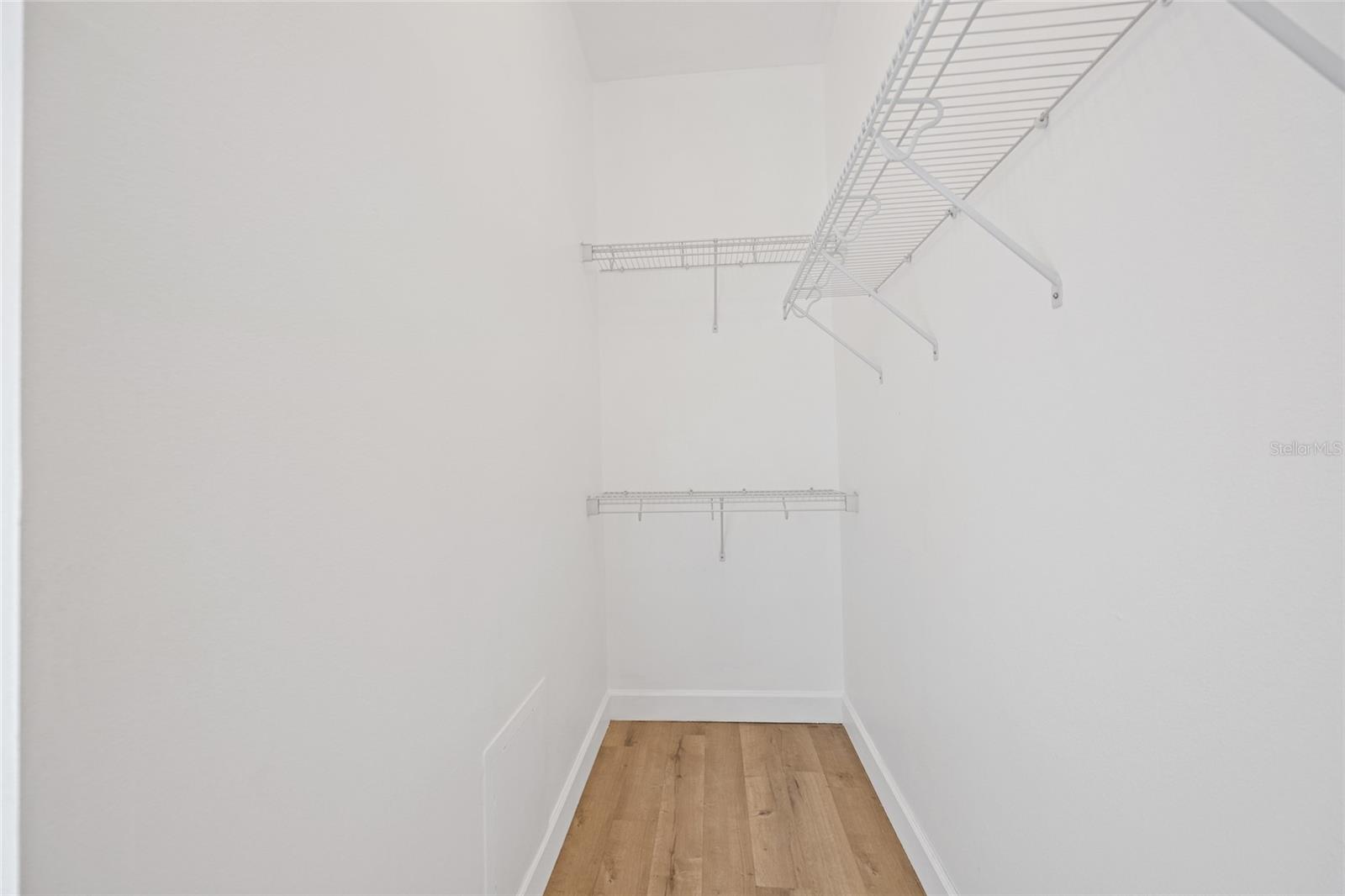 STERLING HILL - Residential