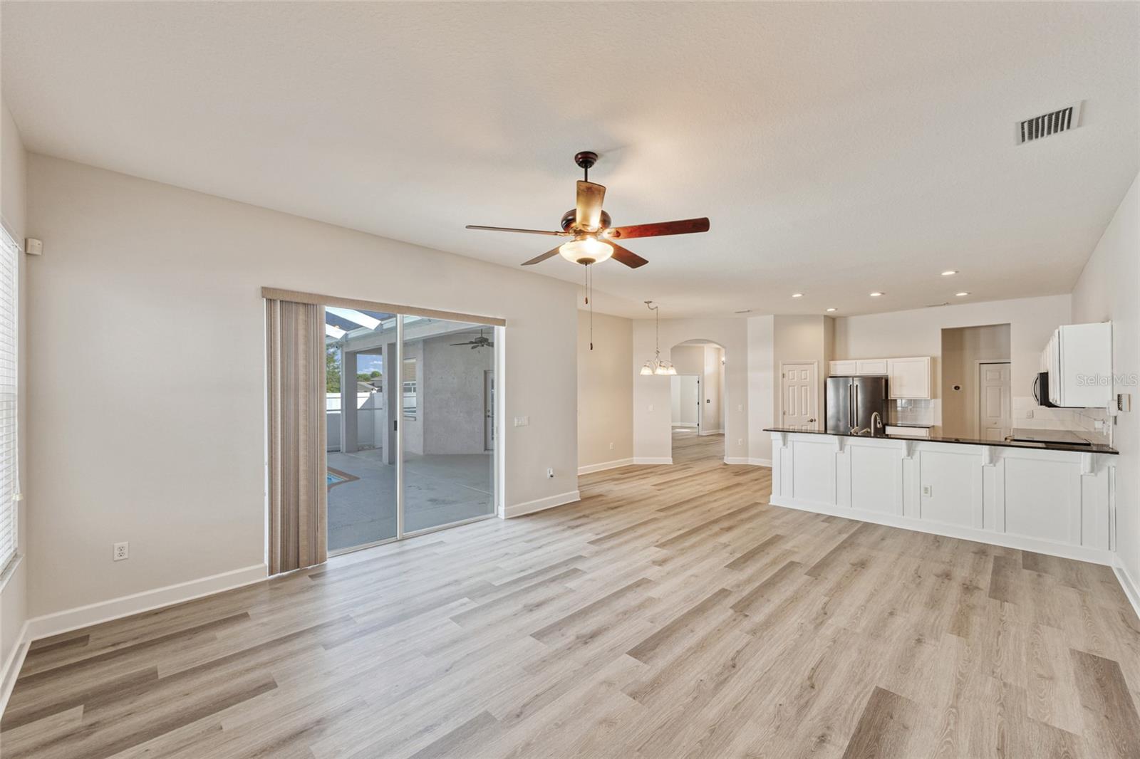 STERLING HILL - Residential