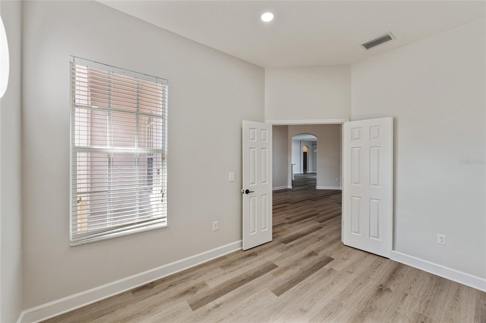 STERLING HILL - Residential