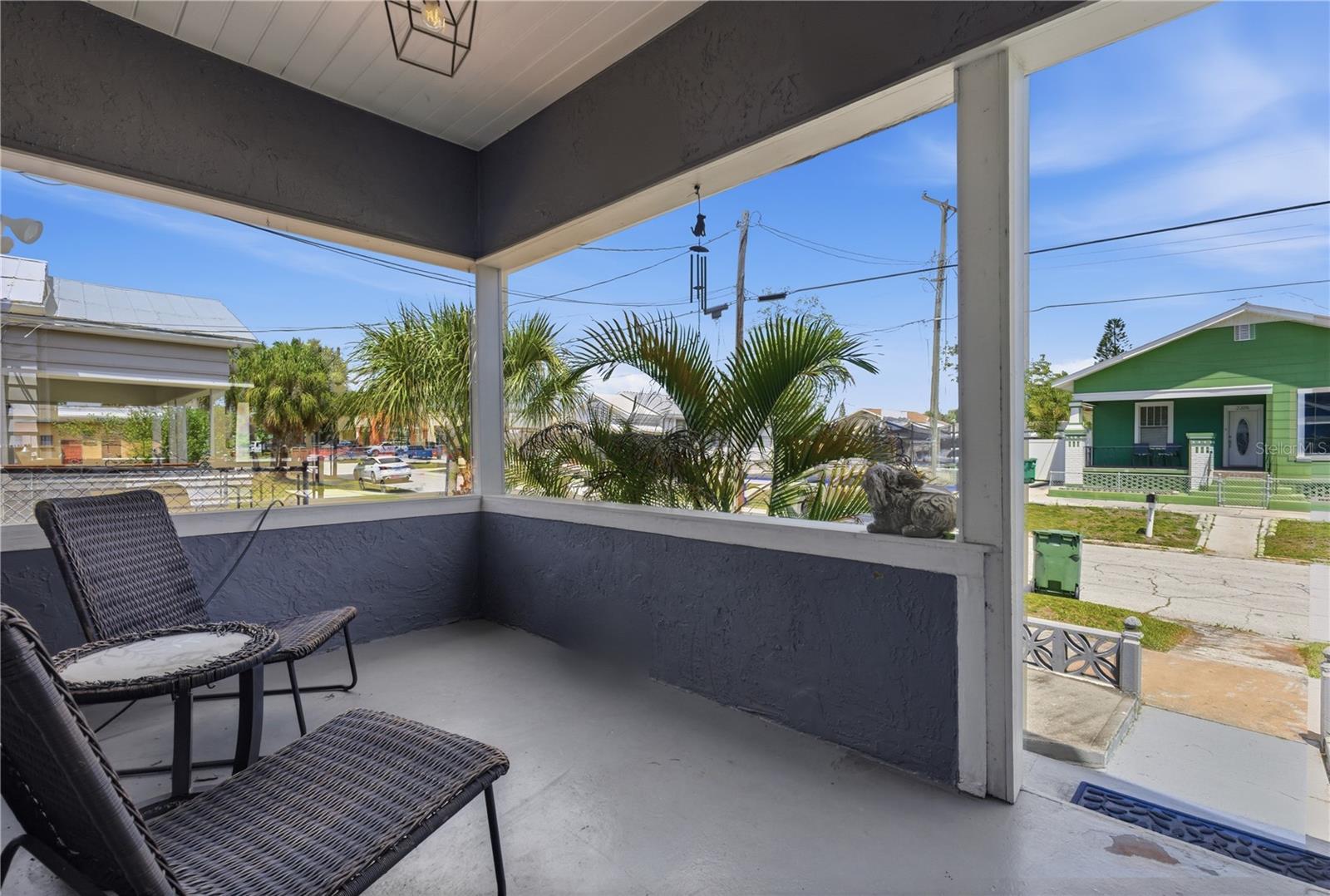 2318 W CORDELIA STREET