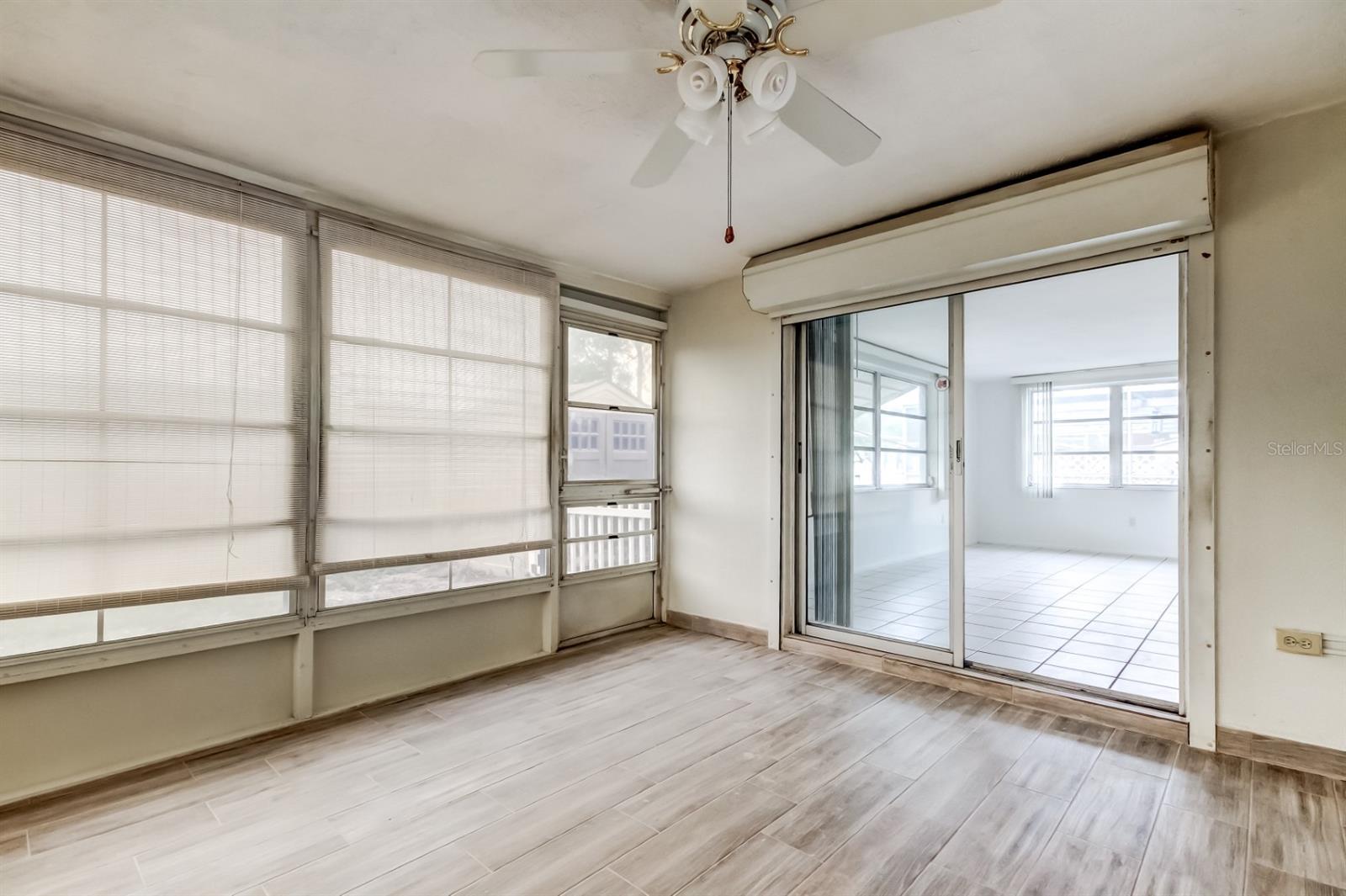 COLONIAL HILLS - Residential Lease