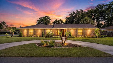 Property photo of 906 Crestview Drive, Auburndale, FL 33823