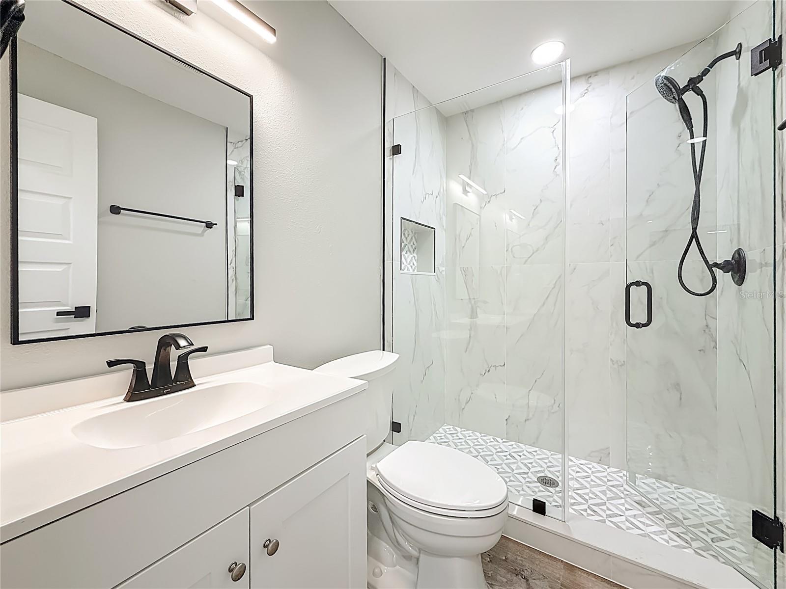 GREENDALE ESTATES 3RD ADD - Residential Lease