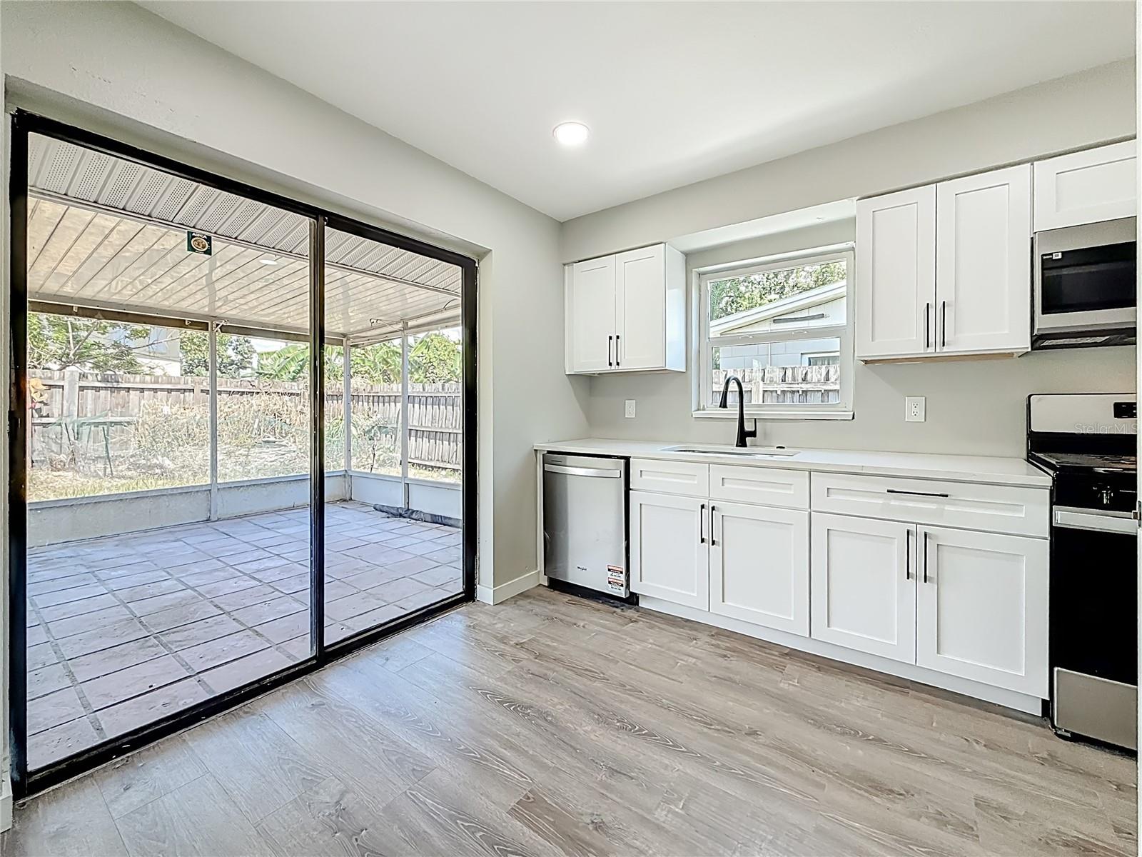 GREENDALE ESTATES 3RD ADD - Residential Lease