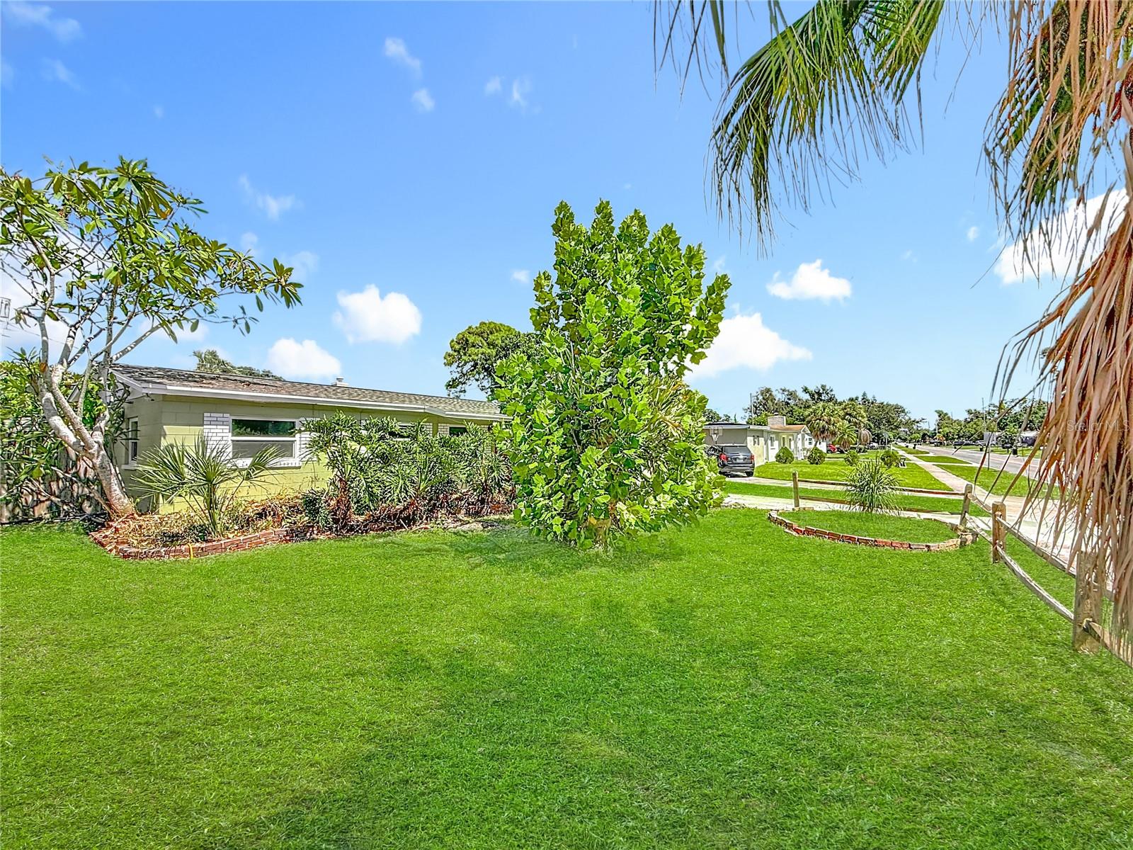 GREENDALE ESTATES 3RD ADD - Residential Lease