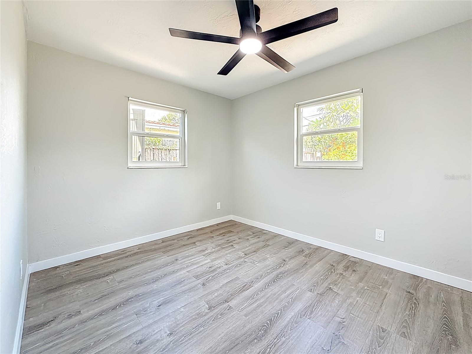 GREENDALE ESTATES 3RD ADD - Residential Lease