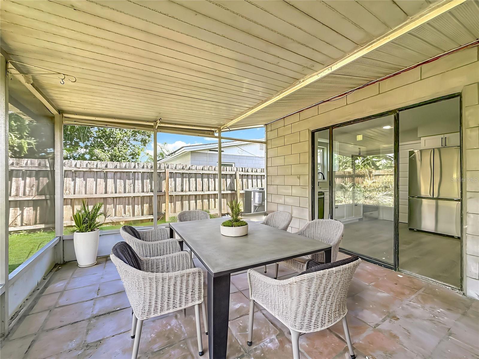 GREENDALE ESTATES 3RD ADD - Residential Lease