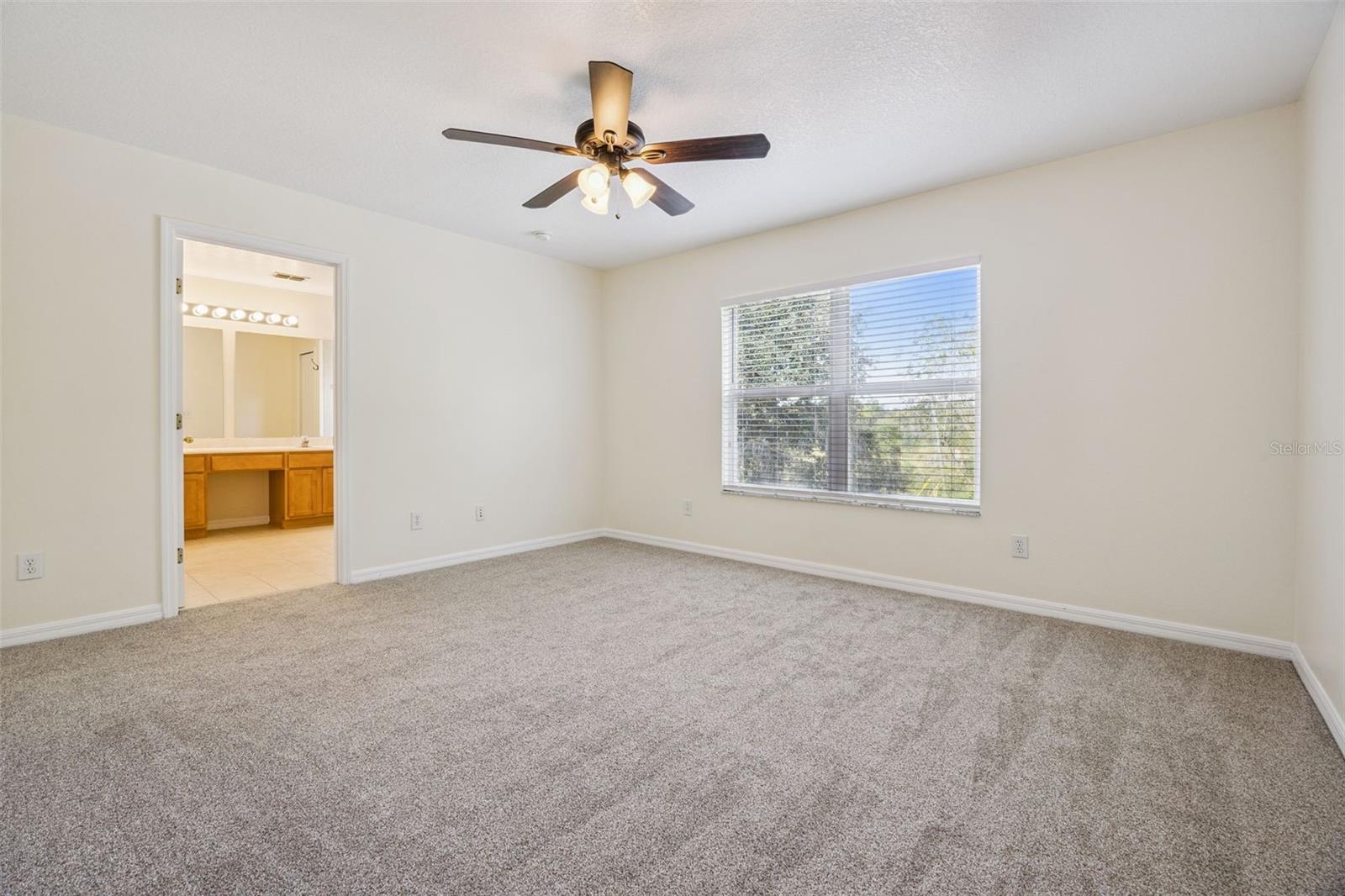 Casas a venda 2 - Jen Dantas 2020 PORTCASTLE CIRCLE