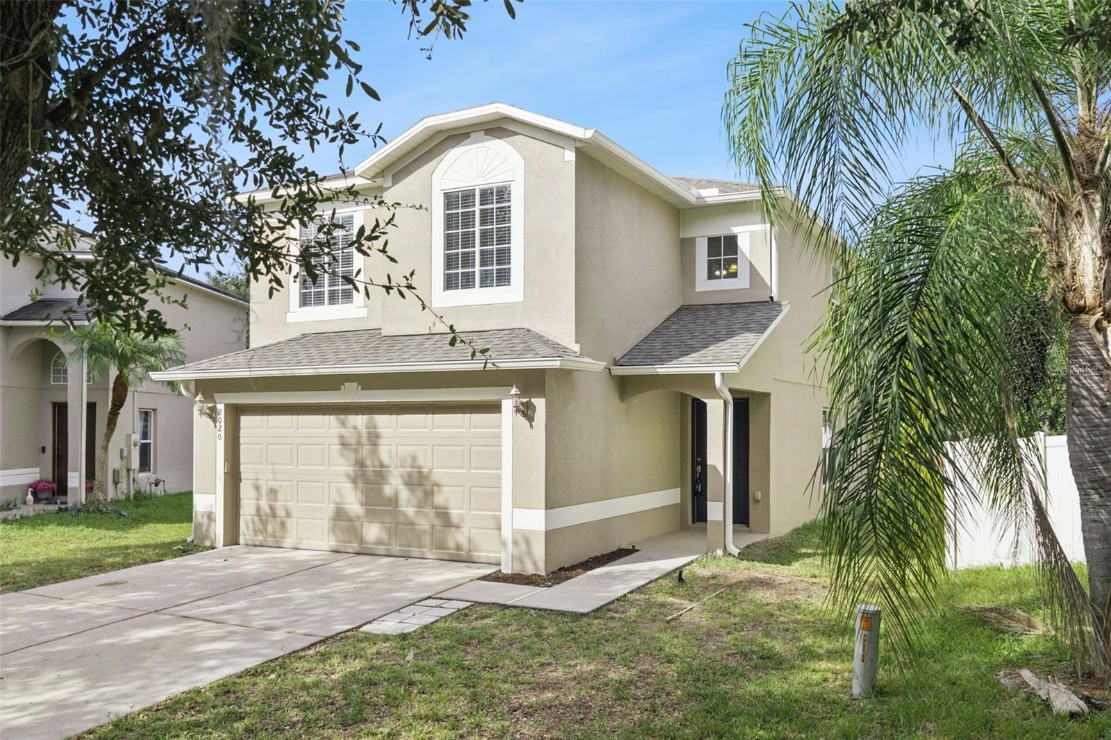Casas a venda 3 - Jen Dantas 2020 PORTCASTLE CIRCLE