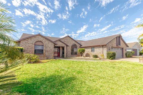 Photo of 27 Cherrytree Court, Palm Coast, FL 32137 (MLS # FC315449)