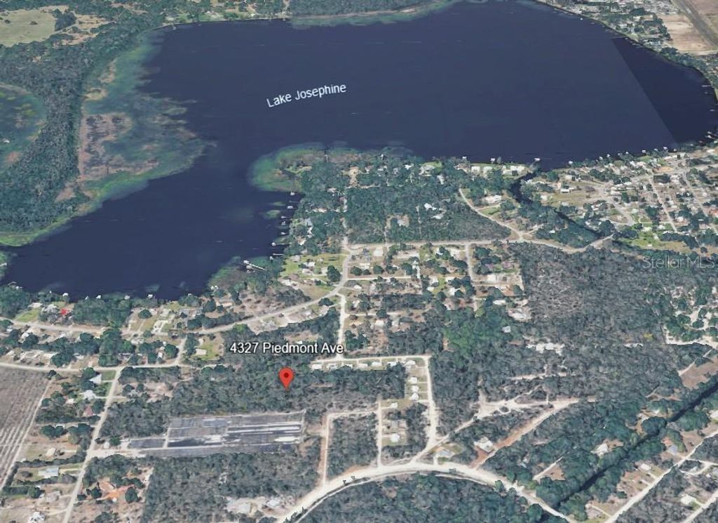 Photo of 4327 Piedmont Alley, Sebring, FL 33875 (MLS # L4959981)