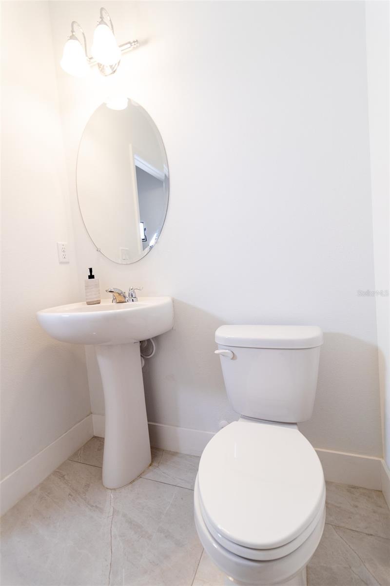 HIDDEN CREEK - Residential