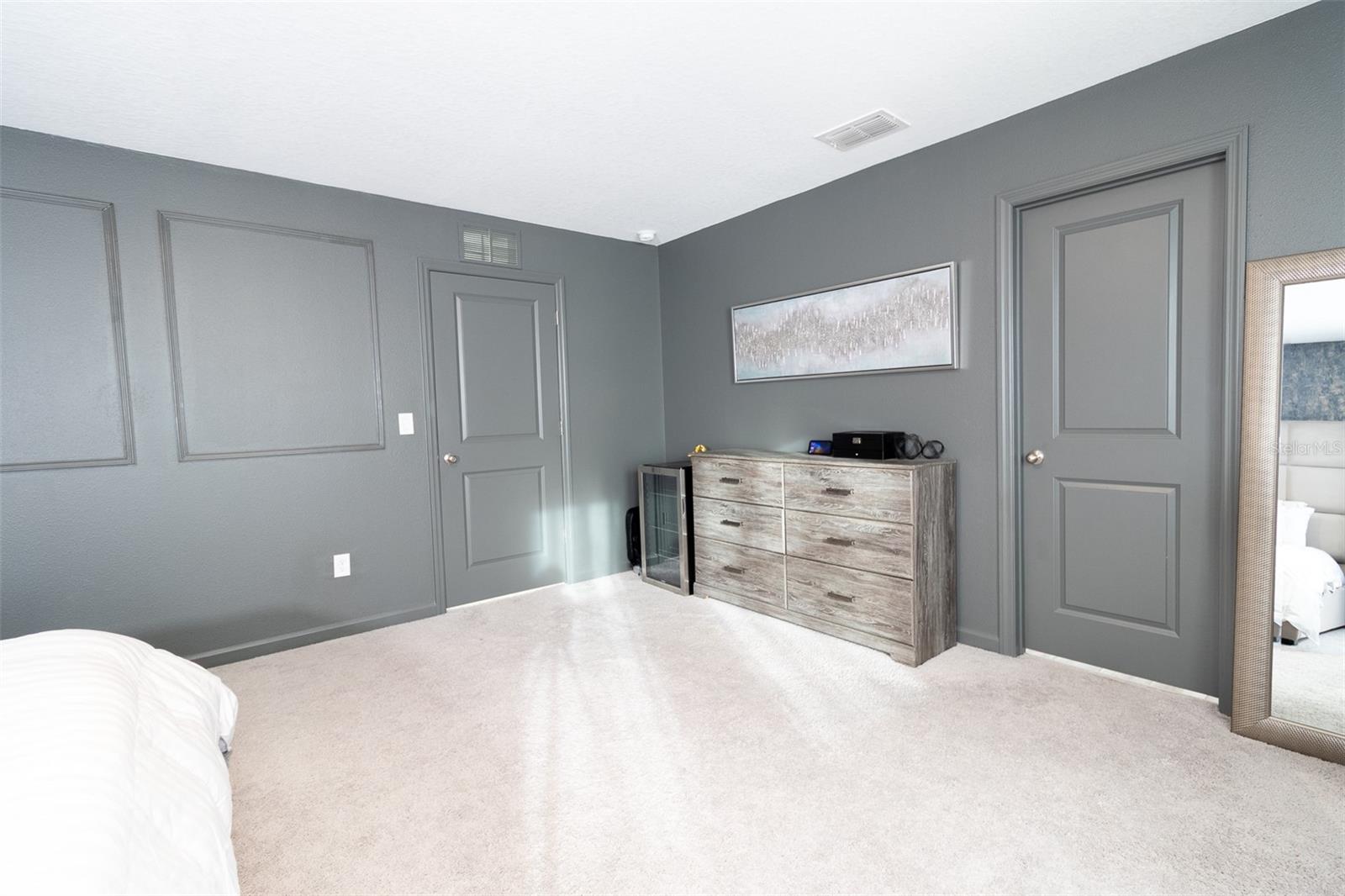 HIDDEN CREEK - Residential