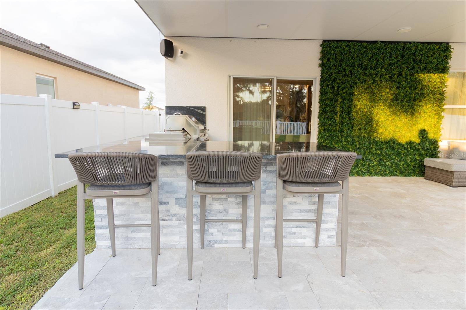 HIDDEN CREEK - Residential