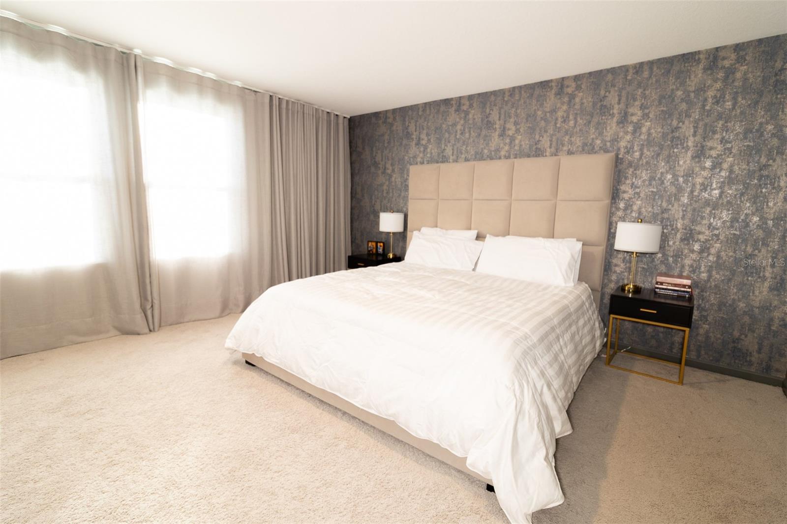 HIDDEN CREEK - Residential