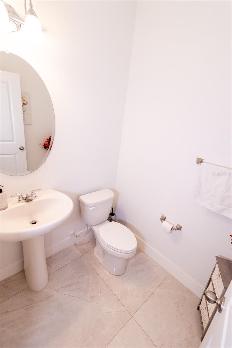 HIDDEN CREEK - Residential