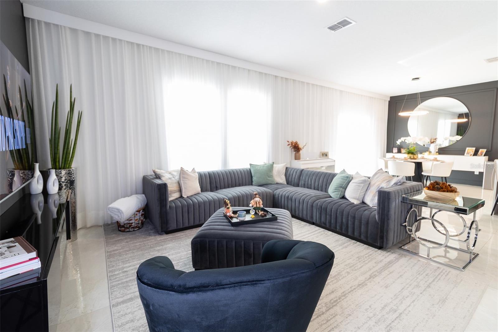 HIDDEN CREEK - Residential