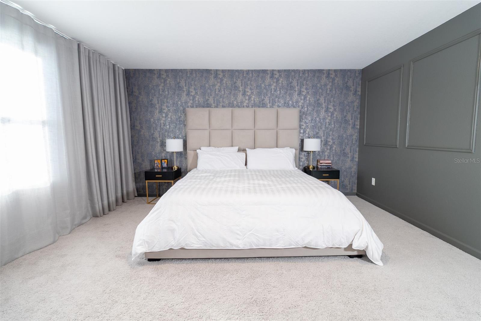 HIDDEN CREEK - Residential