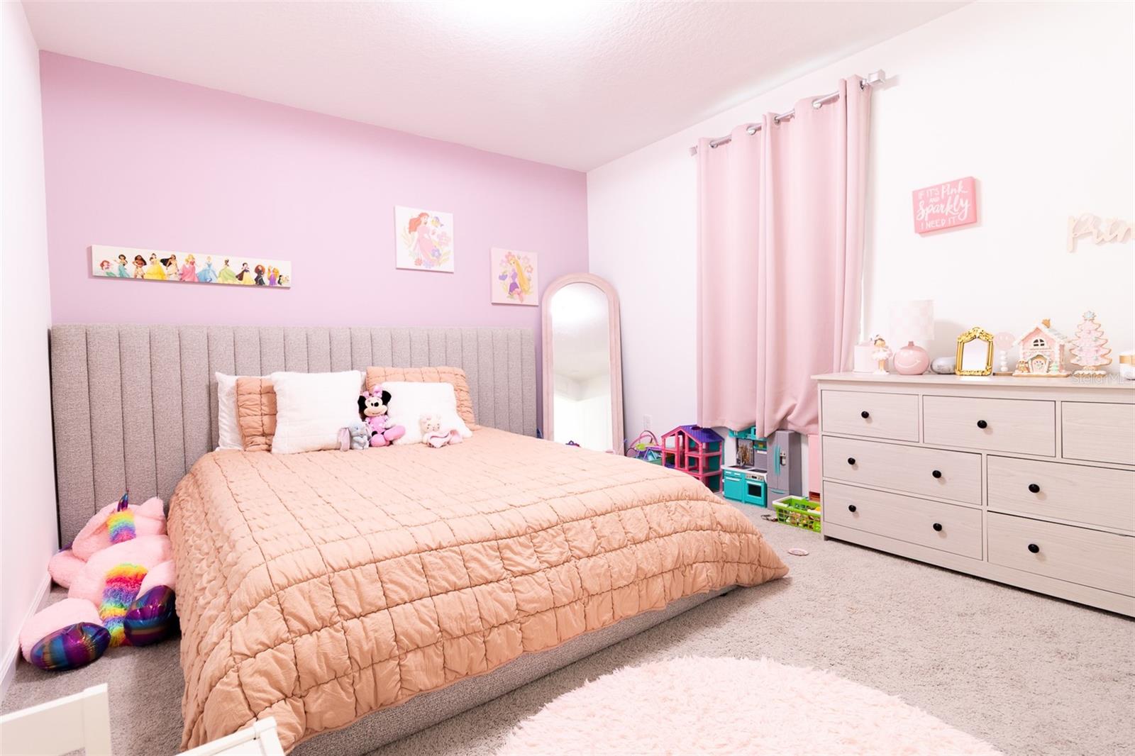 HIDDEN CREEK - Residential