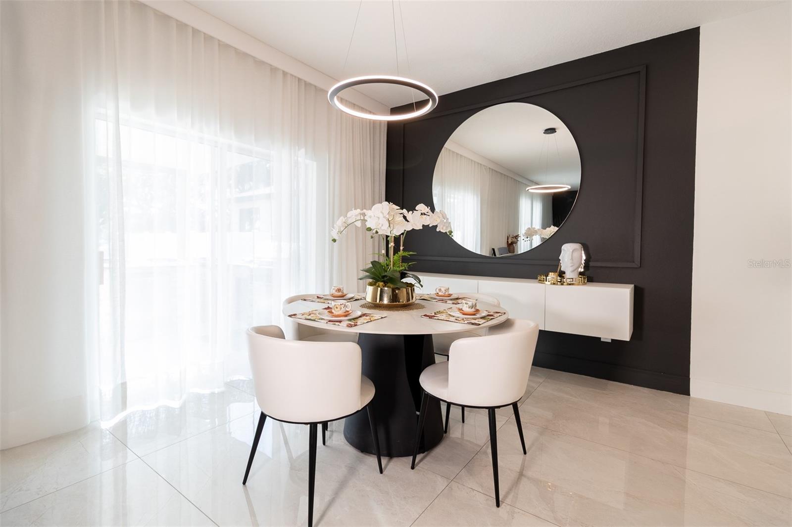 HIDDEN CREEK - Residential