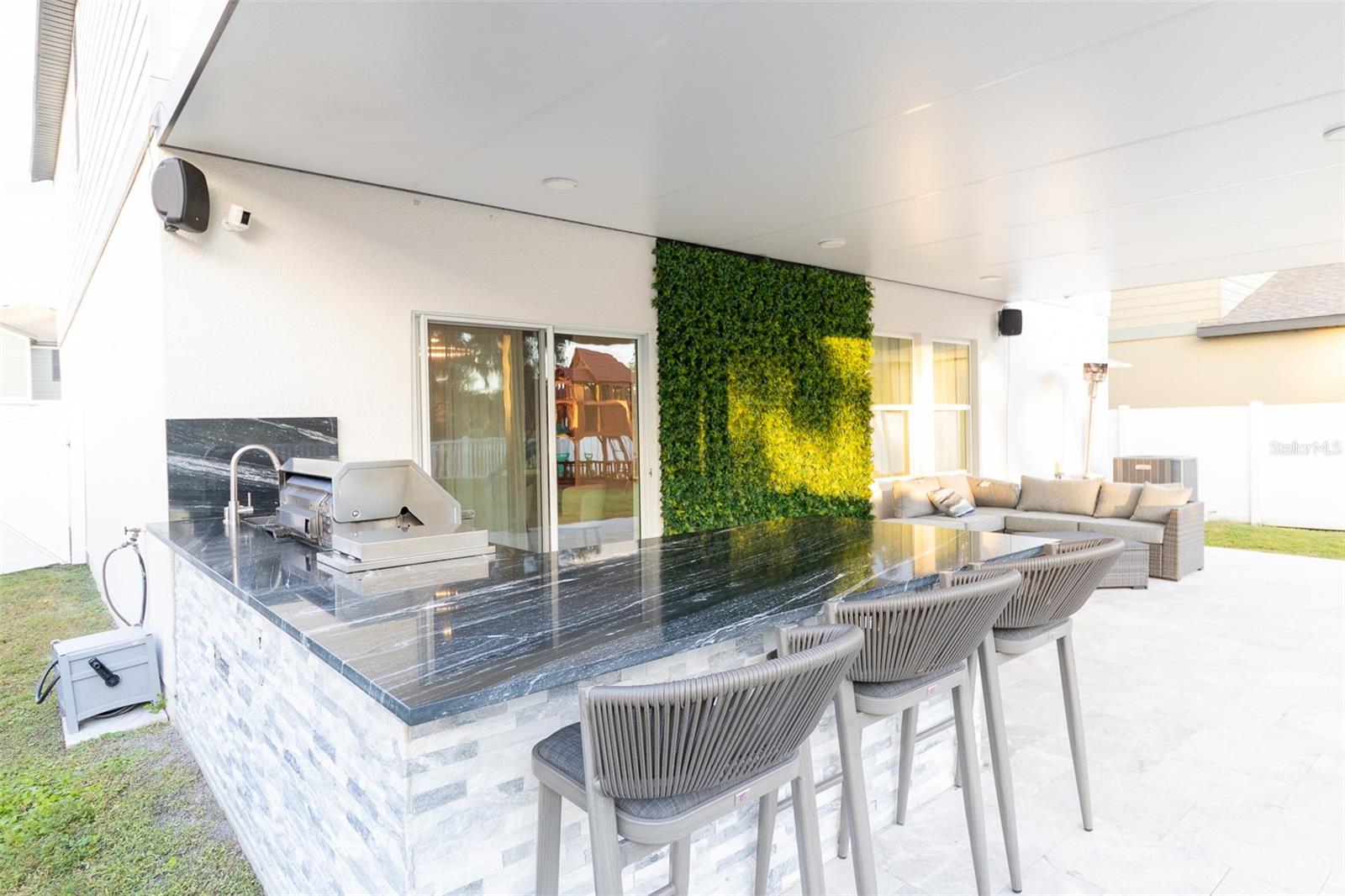 HIDDEN CREEK - Residential