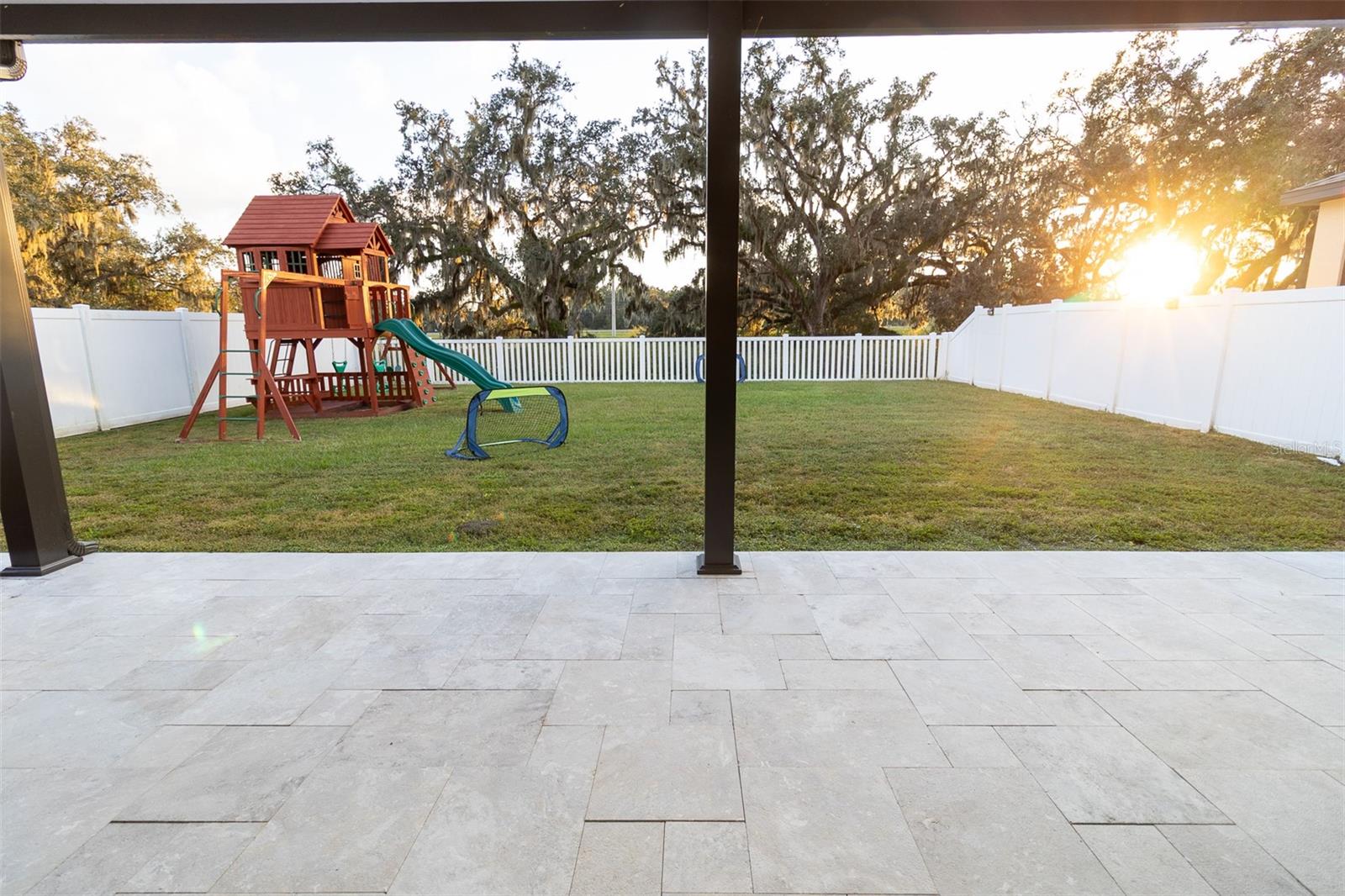 HIDDEN CREEK - Residential