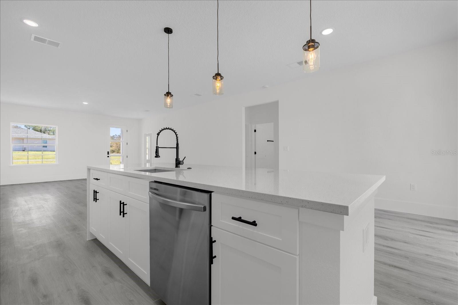 MARION OAKS UN THREE - Residential