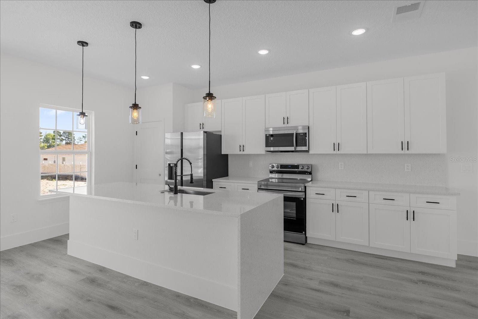 MARION OAKS UN THREE - Residential