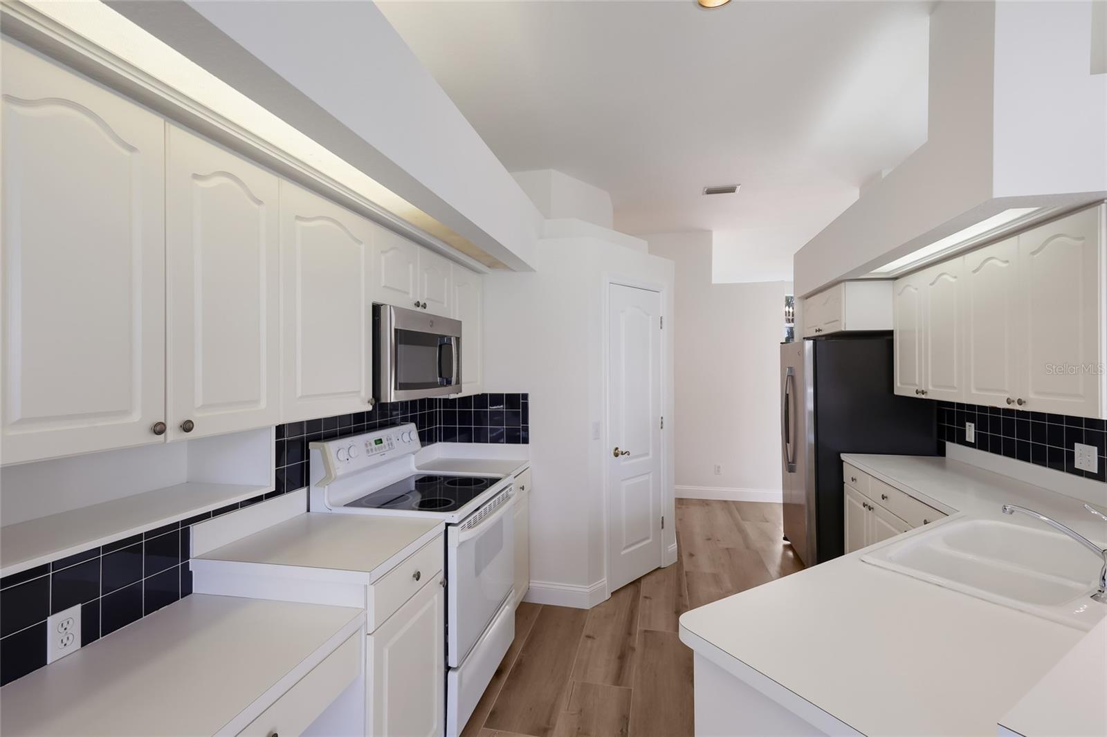 THE TRAILS PH IIA - Residential