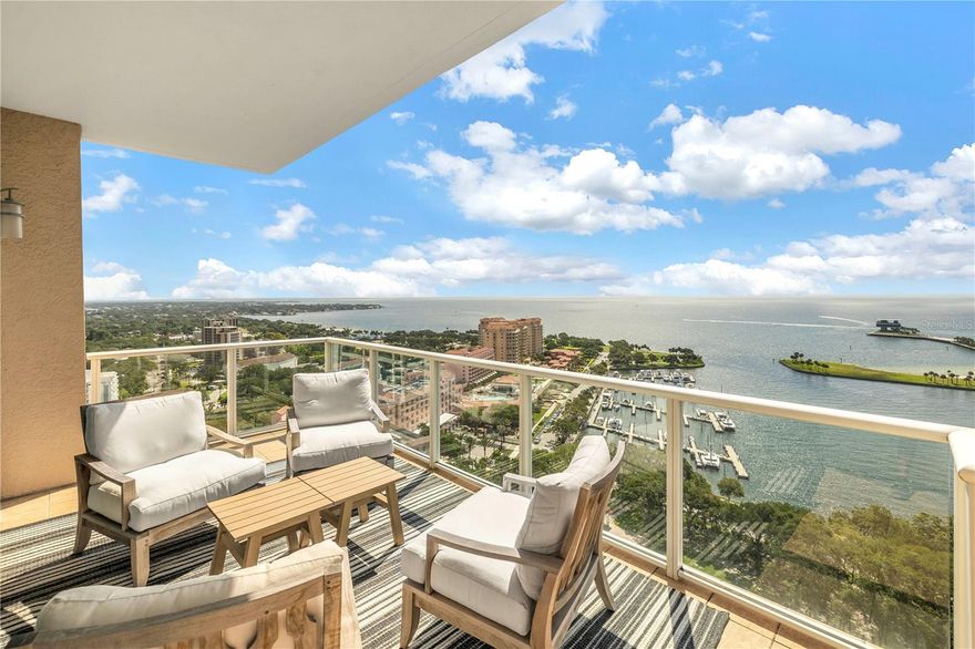 Welcome home, to one of THE most highly desirable AND RARELY AVAILABLE luxury residences in downtown St. Petersburg.