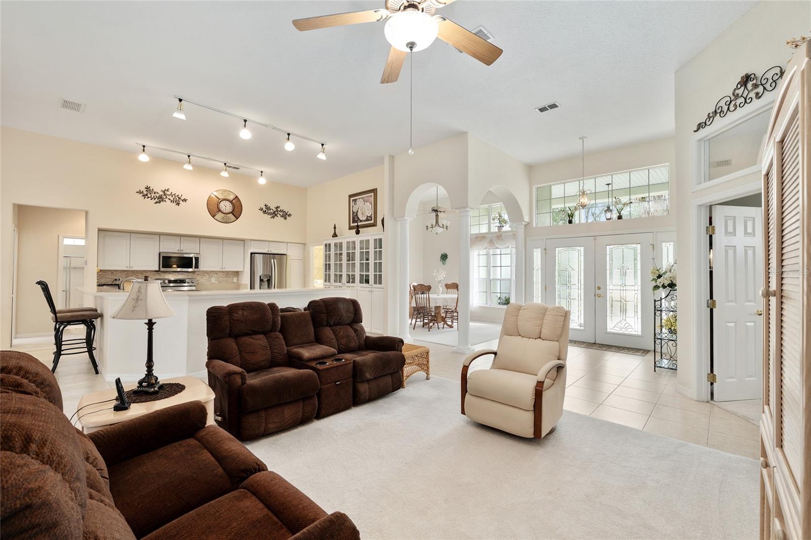 OAK RUN - Residential