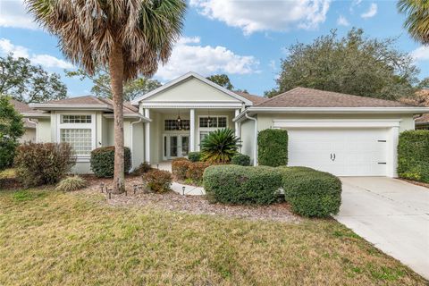 Photo of 10902 SW 71st Circle, Ocala, FL 34476 (MLS # OM718565)