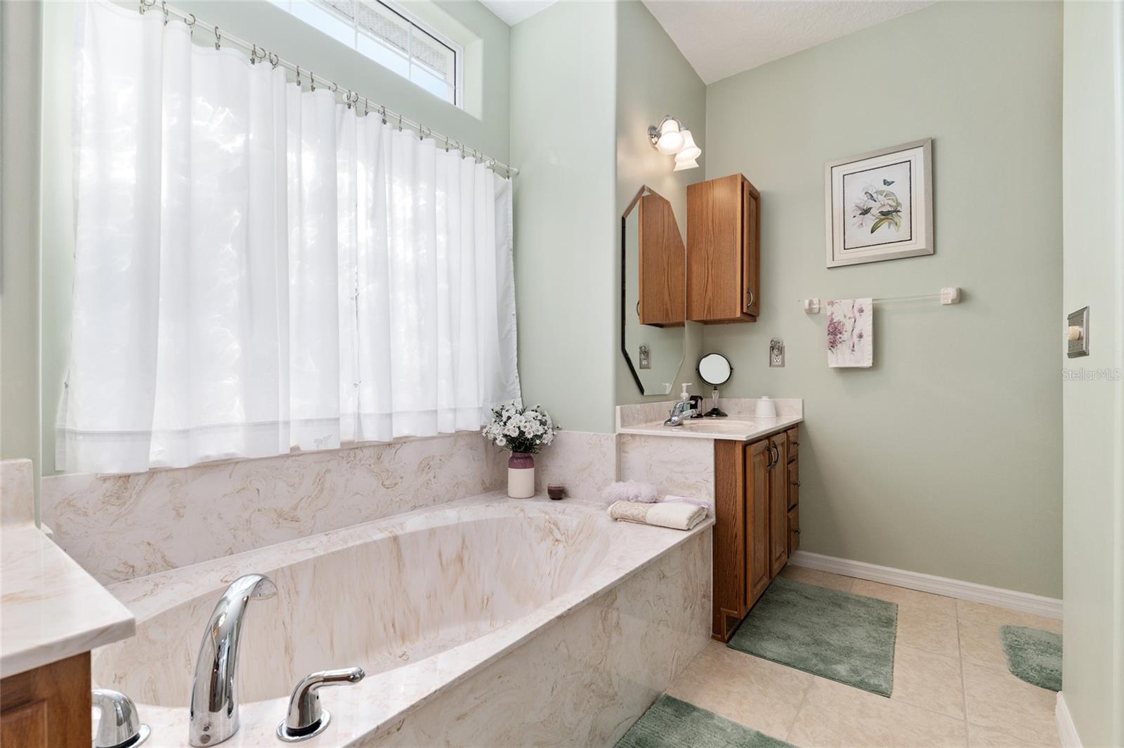 OAK RUN - Residential