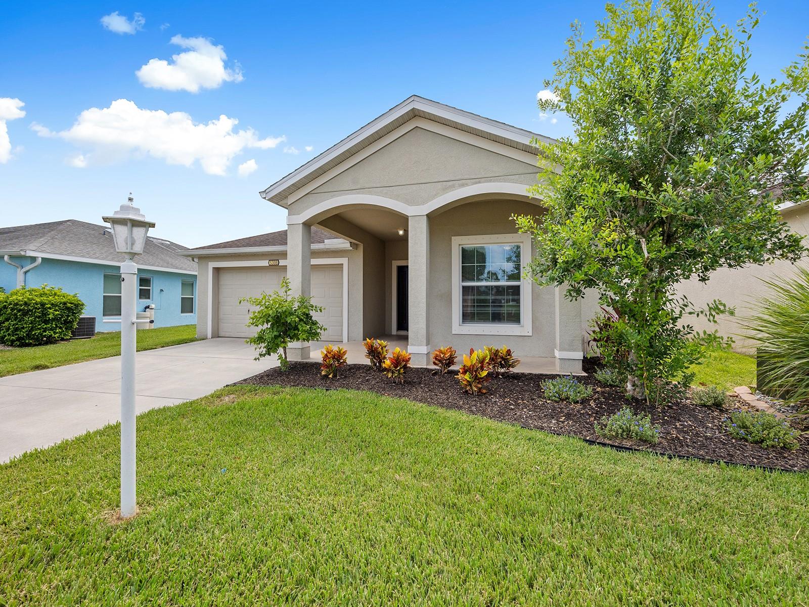 CYPRESS POND ESTATES - Residential Lease