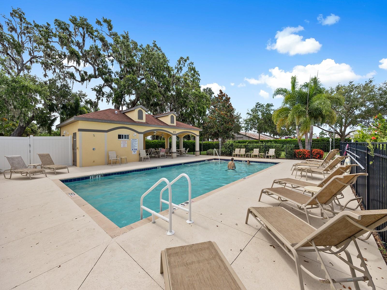 CYPRESS POND ESTATES - Residential Lease