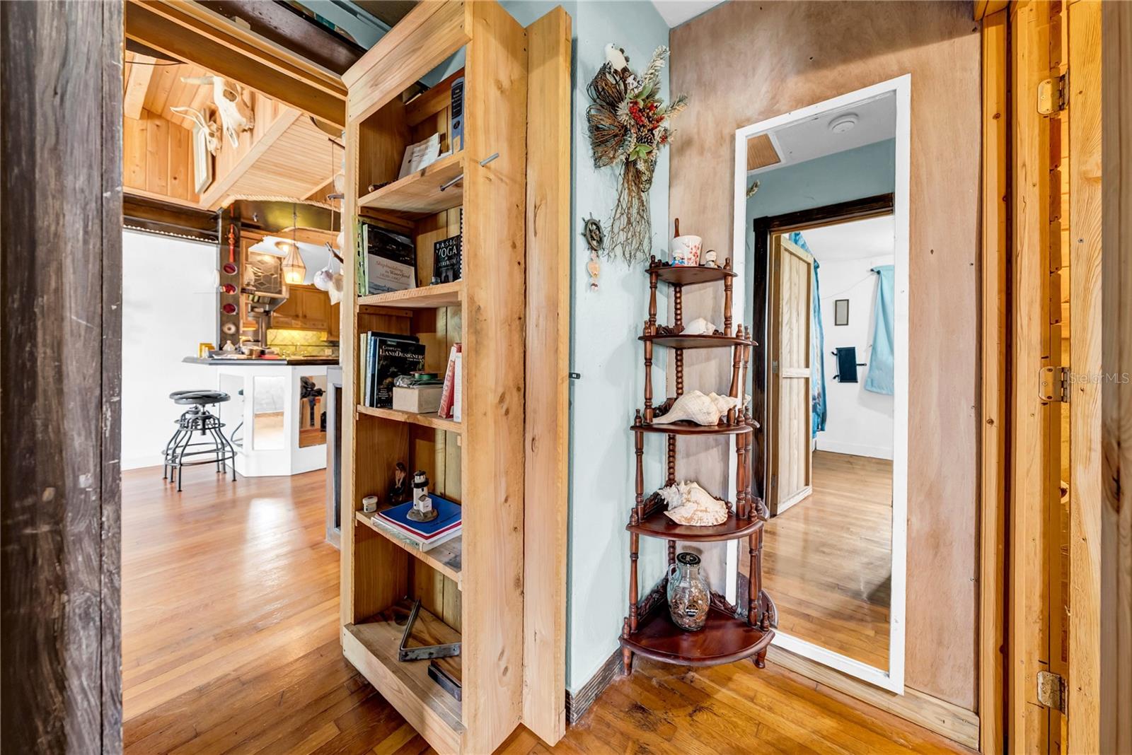 LONG POINT SUB - Residential