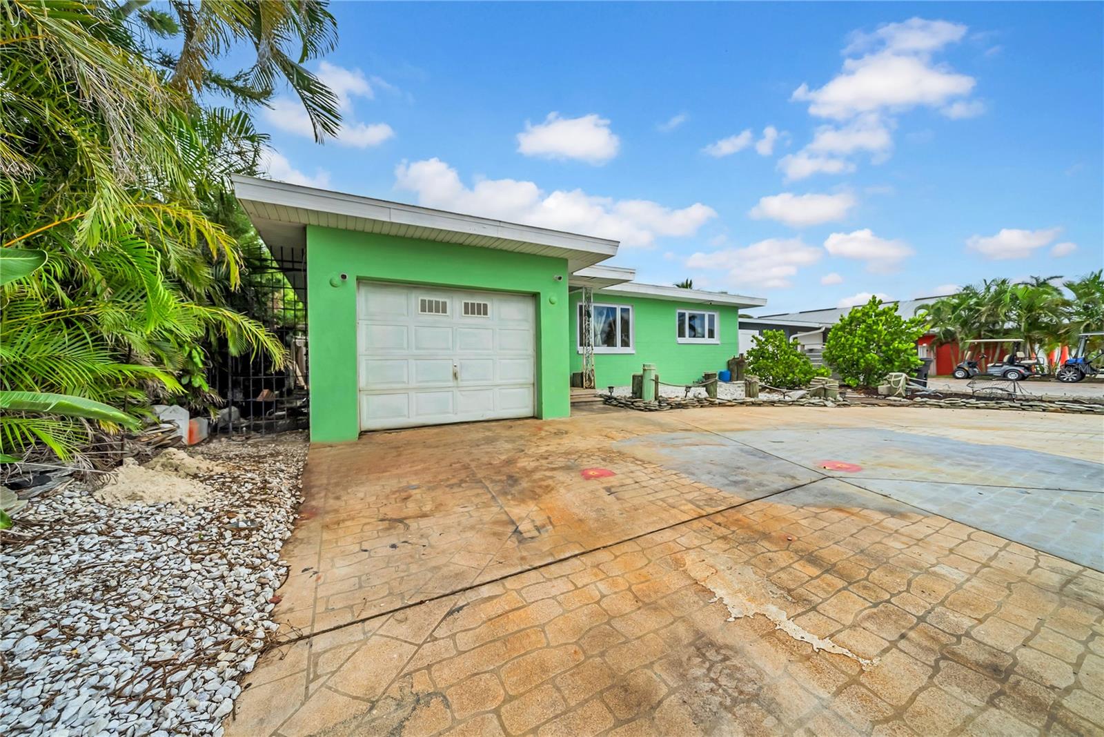 LONG POINT SUB - Residential