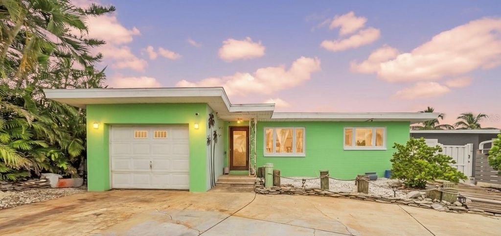 Photo of 17714 Long Point Drive, Redington Shores, FL 33708 (MLS # TB8426825)