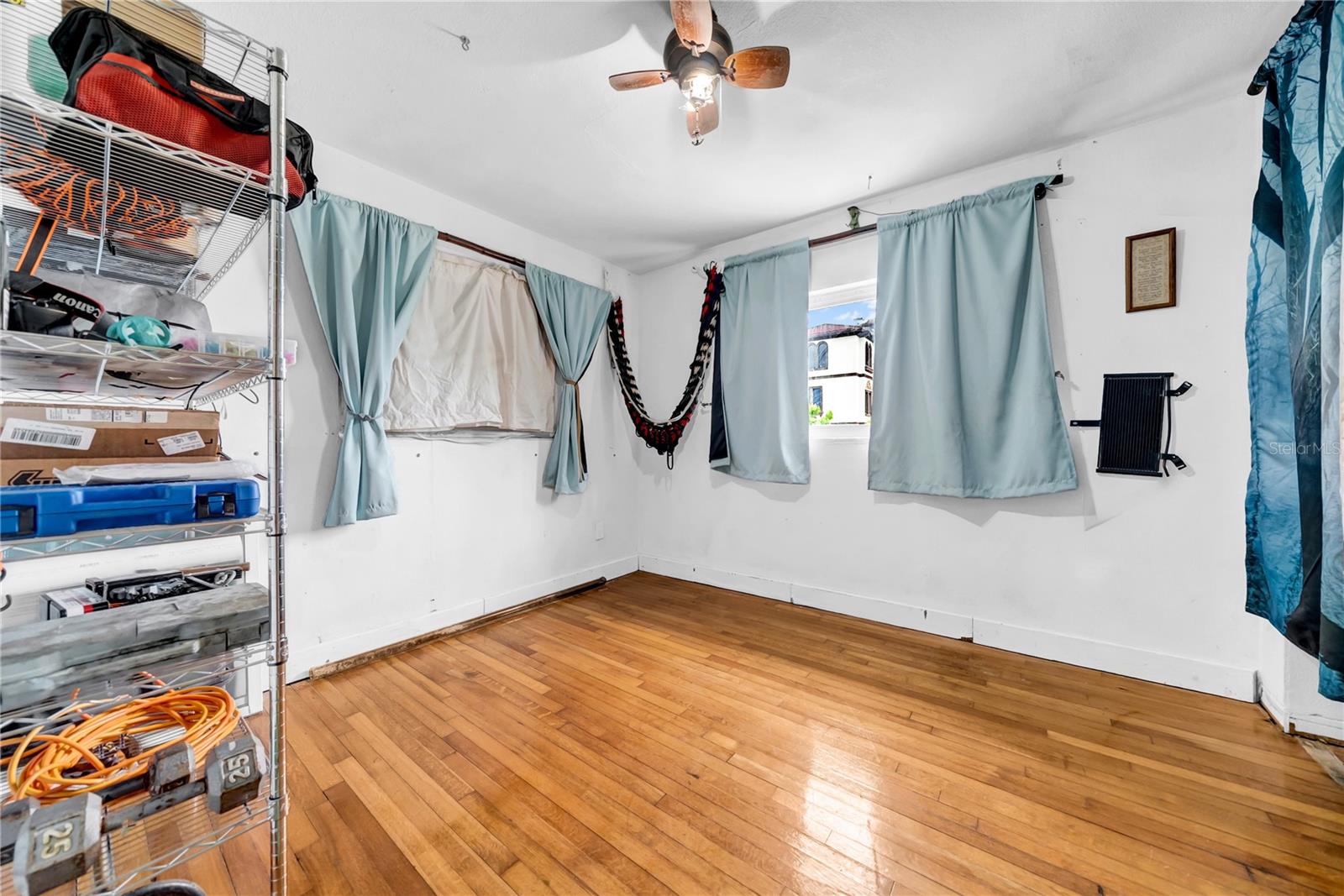 LONG POINT SUB - Residential