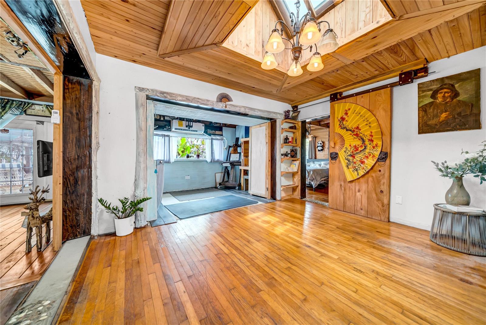 LONG POINT SUB - Residential