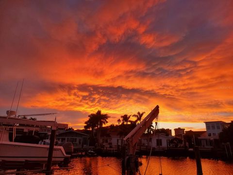 17714 LONG POINT DRIVE REDINGTON SHORES FL 33708