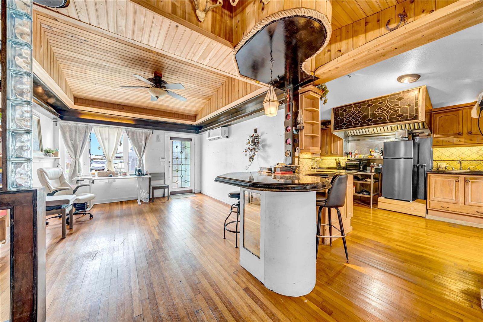 LONG POINT SUB - Residential