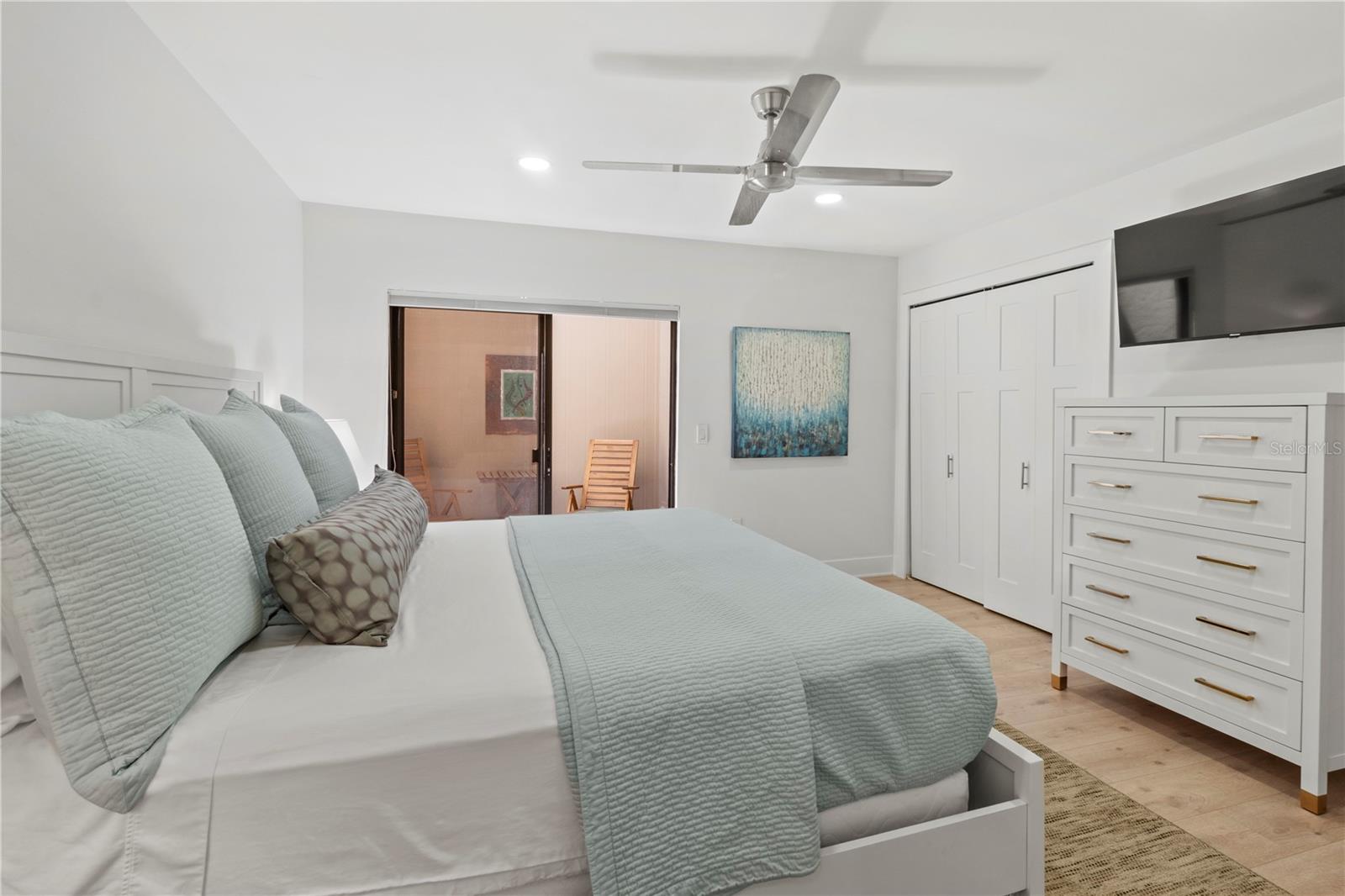 HARBOUR OAKS 2 - Residential Lease