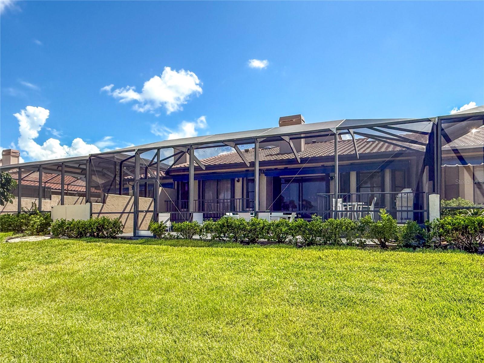 HARBOUR OAKS 2 - Residential Lease